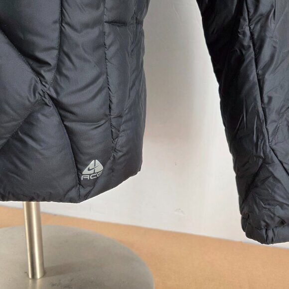 Nike ACG Women’s Black Full Zip 550 Level  3 Goose Down Puffer Jacket Size M - Picture 5 of 15